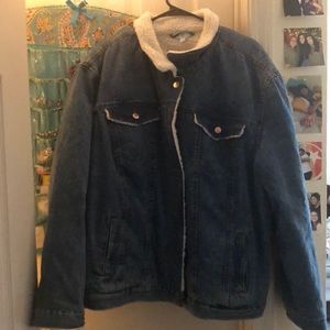 Jean jacket with wool lining